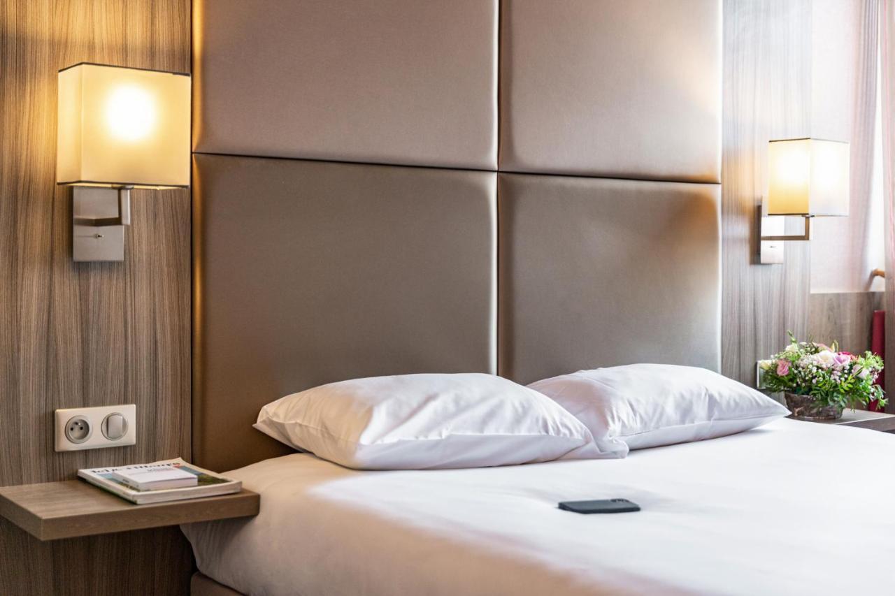 Le Trefle Hotel Порте-сюр-Гарон Екстериор снимка