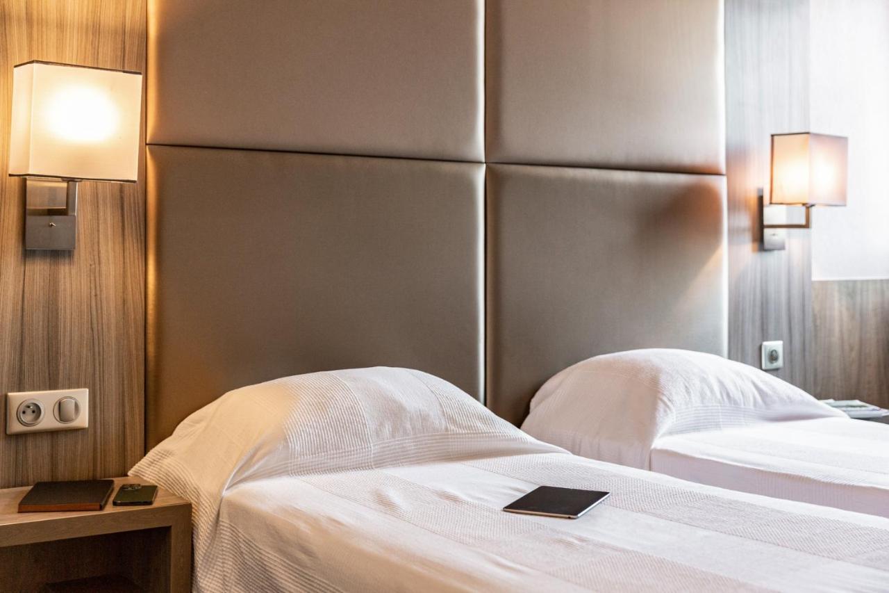 Le Trefle Hotel Порте-сюр-Гарон Екстериор снимка
