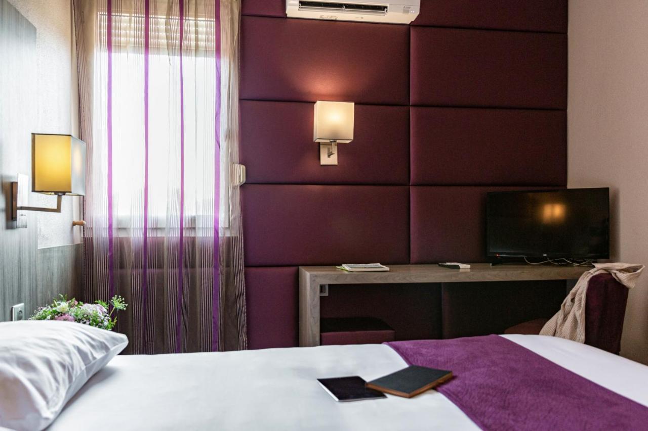 Le Trefle Hotel Порте-сюр-Гарон Екстериор снимка