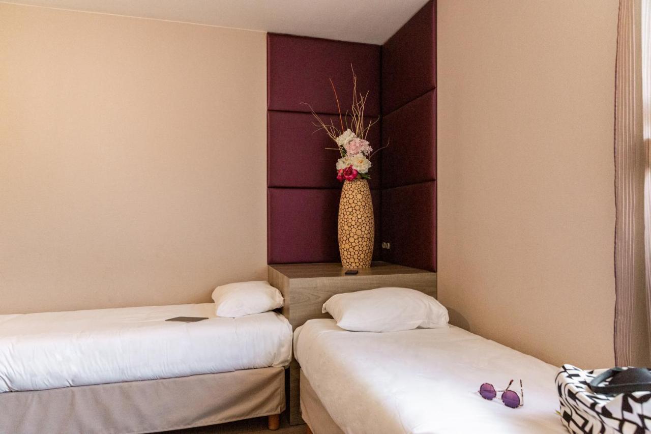 Le Trefle Hotel Порте-сюр-Гарон Екстериор снимка