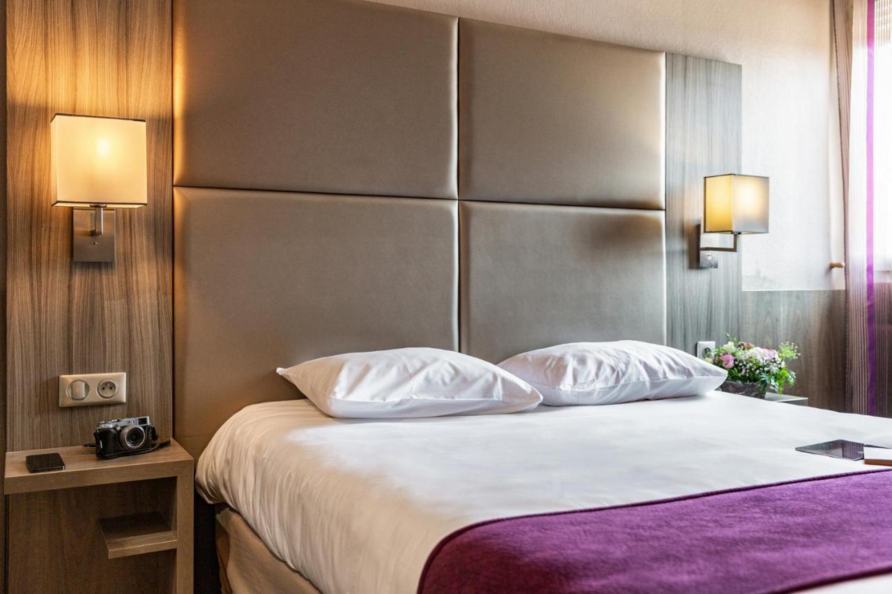 Le Trefle Hotel Порте-сюр-Гарон Екстериор снимка