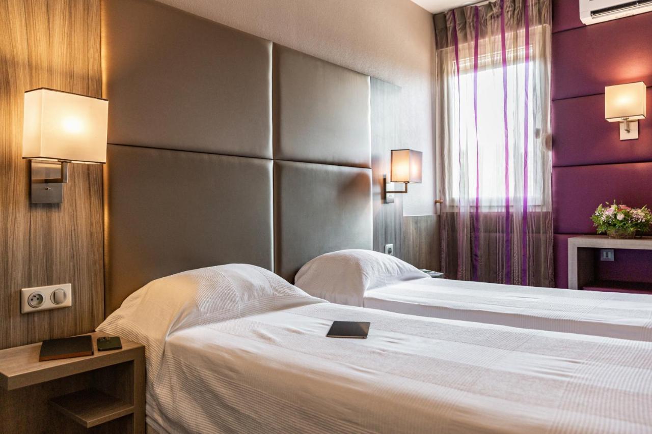Le Trefle Hotel Порте-сюр-Гарон Екстериор снимка