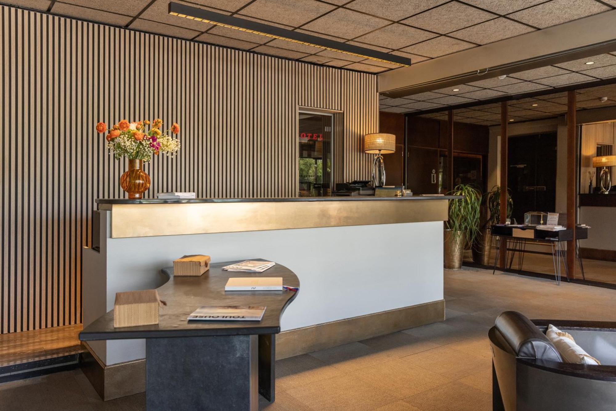 Le Trefle Hotel Порте-сюр-Гарон Екстериор снимка